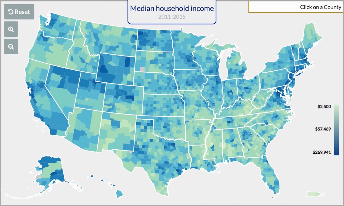 Map of Median household income in Chicago Neighborhoods